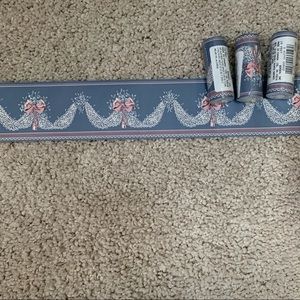 4 Rolls Vintage Wallpaper Border Lace Swag Bows